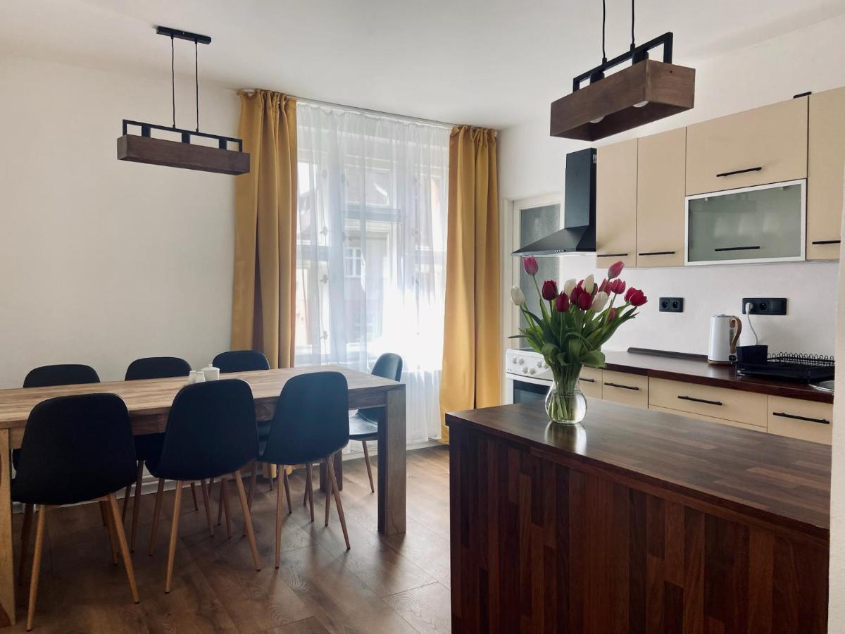 Apartman Teplice Nad Metuji Apartman Kültér fotó